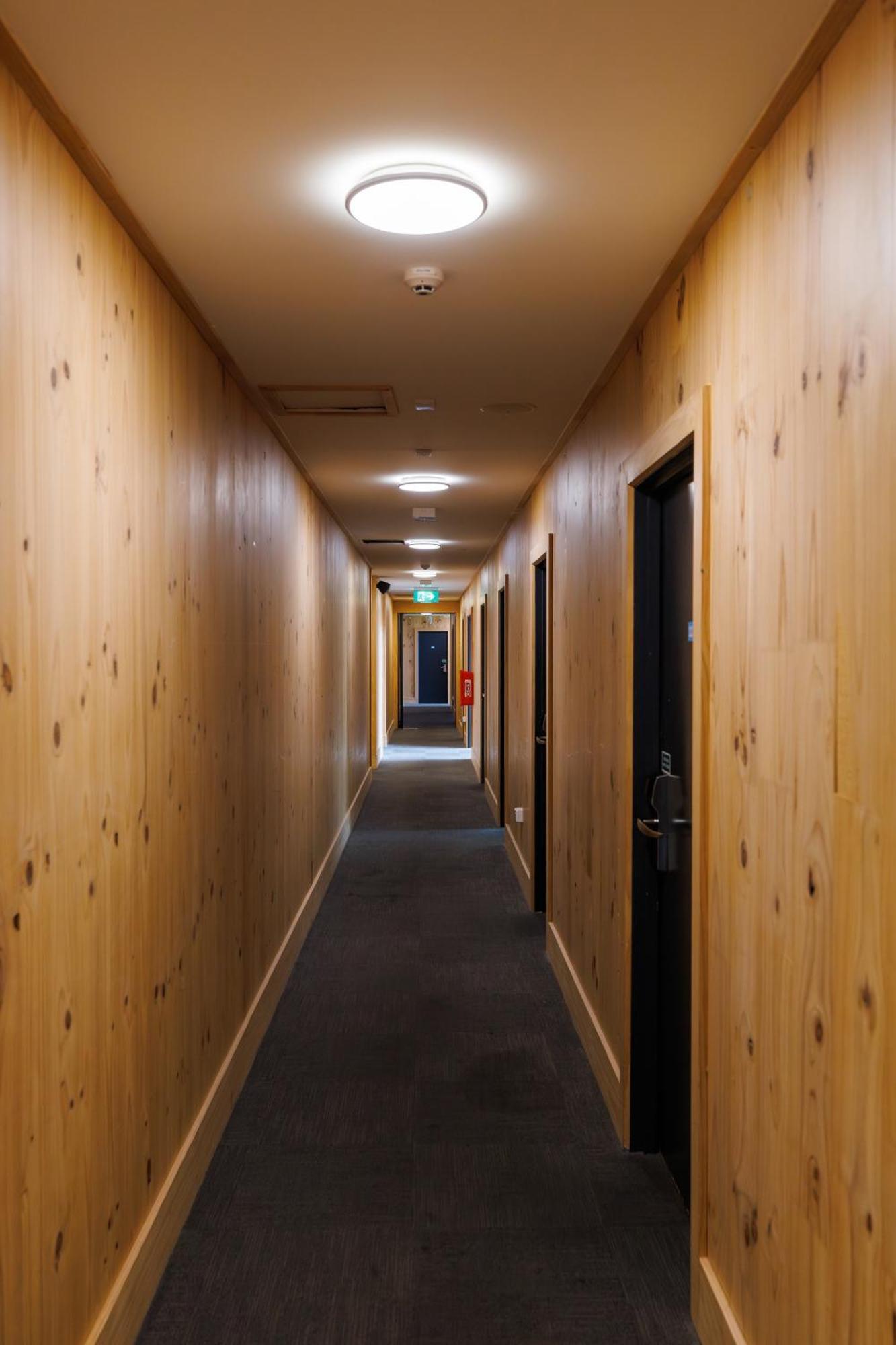 The Bealey Quarter Christchurch Exterior foto A corridor at the hotel